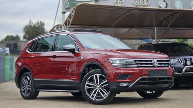 Volkswagen Tiguan 2.0T SE AWD 4MOTION 2019 Red