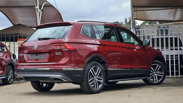 Volkswagen Tiguan 2.0T SE AWD 4MOTION 2019 Red