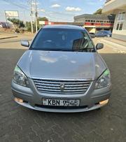 Toyota Premio 2005 Gold for sale
