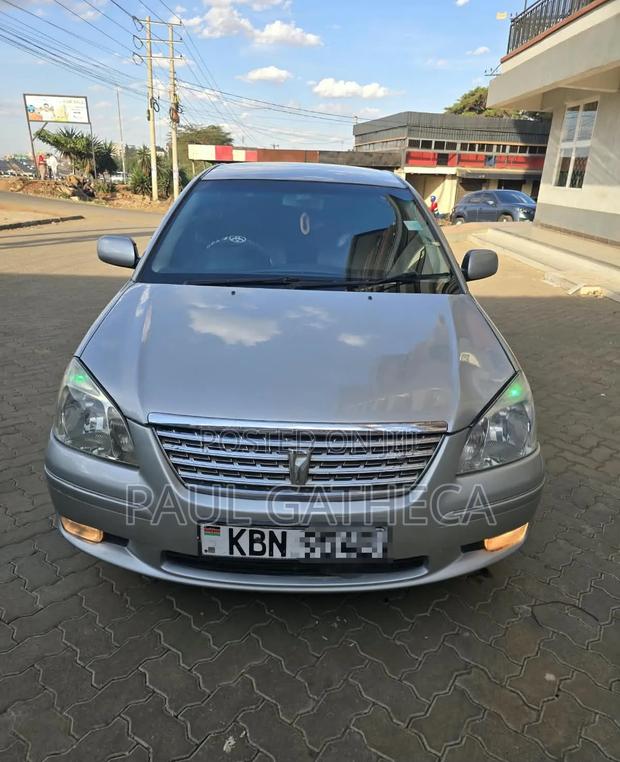 Toyota Premio 2005 Gold