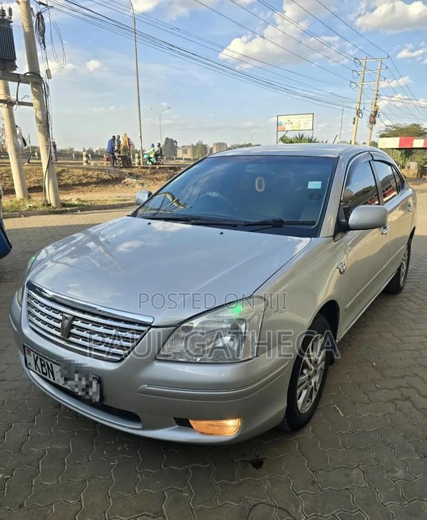 Toyota Premio 2005 Gold