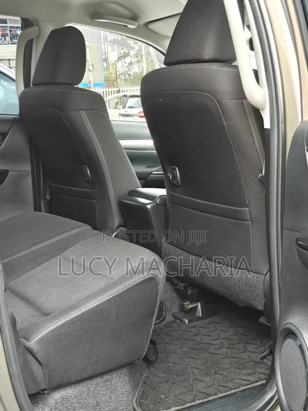 Toyota Hilux 2022