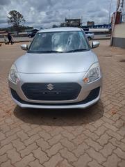 Suzuki Swift 2019 Silver for sale