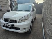 Toyota Rush 2009 White for sale