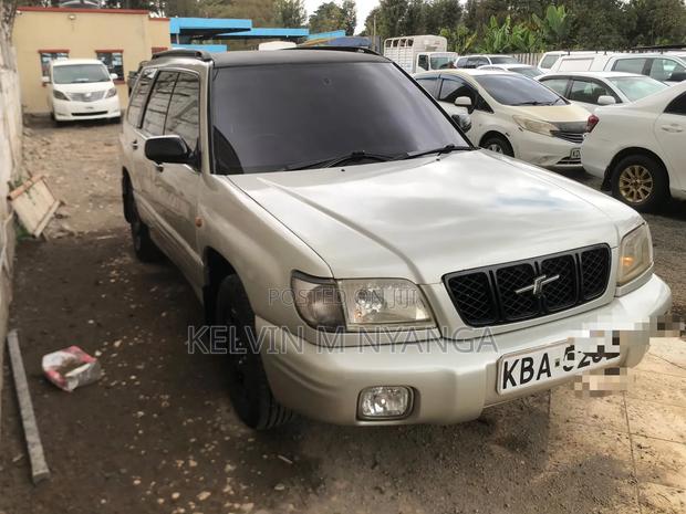 Subaru Forester Automatic 2000 Gray