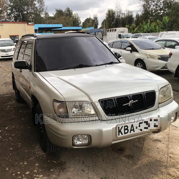 Subaru Forester Automatic 2000 Gray