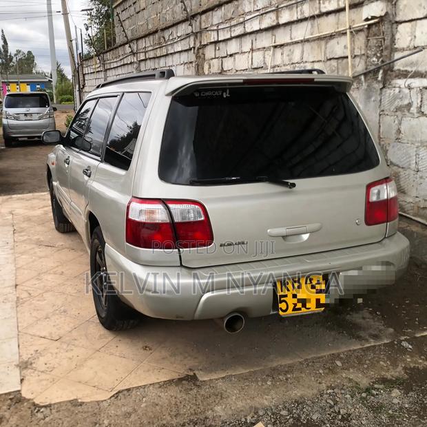 Subaru Forester Automatic 2000 Gray
