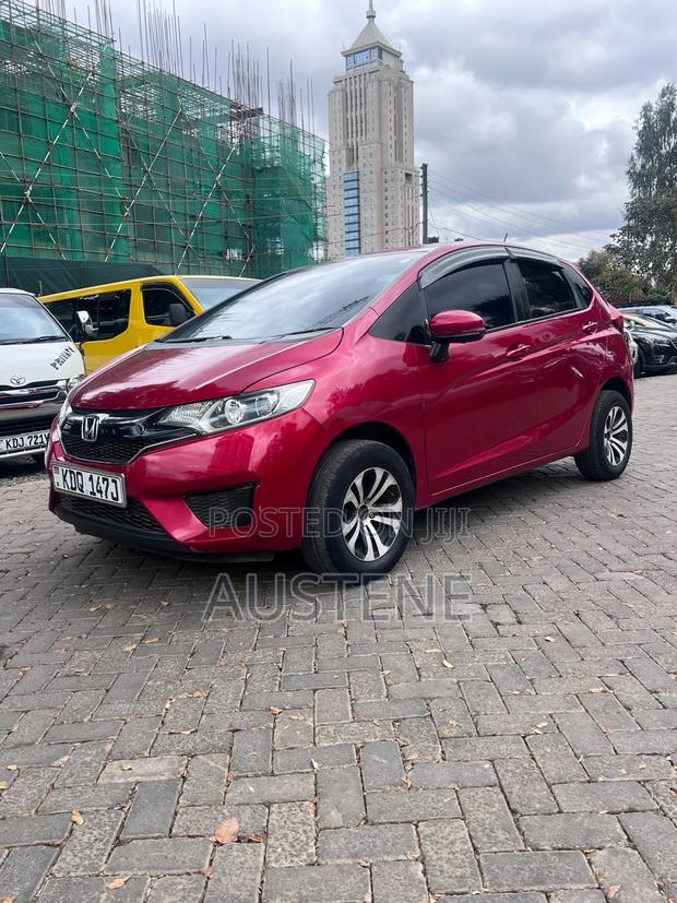 Honda Fit 2017 Red