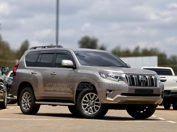 Toyota Land Cruiser Prado 2.8 2019 Brown