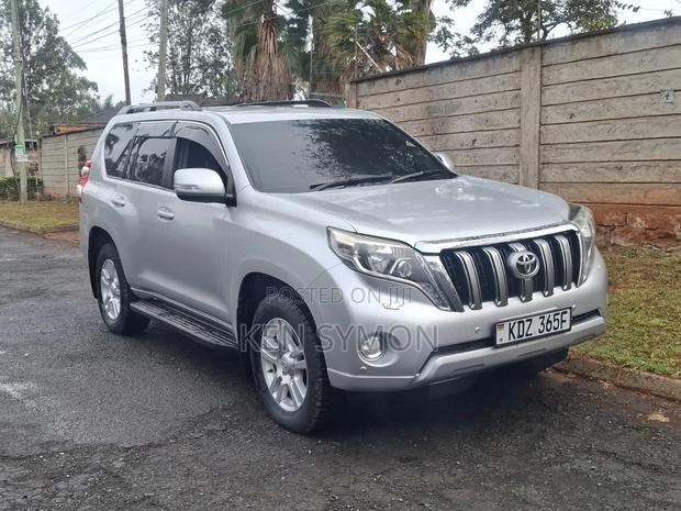 Toyota Land Cruiser Prado 3.0 TD 2012 Silver