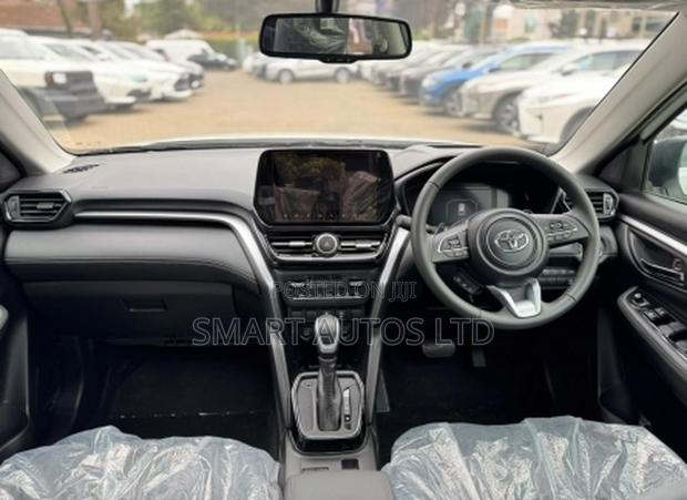 New Toyota Urban Cruiser 2025 Pearl
