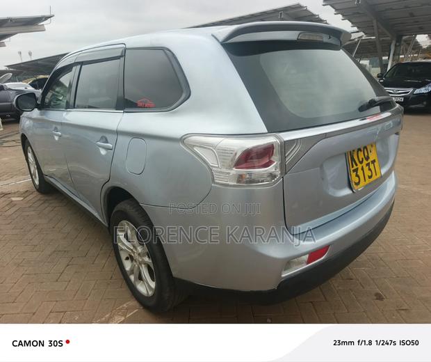 Mitsubishi Outlander 2013 Silver