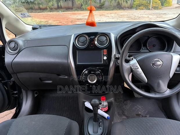 Nissan Note 2015 Black