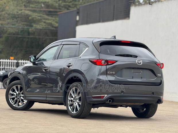 Mazda CX-5 2020 Gray