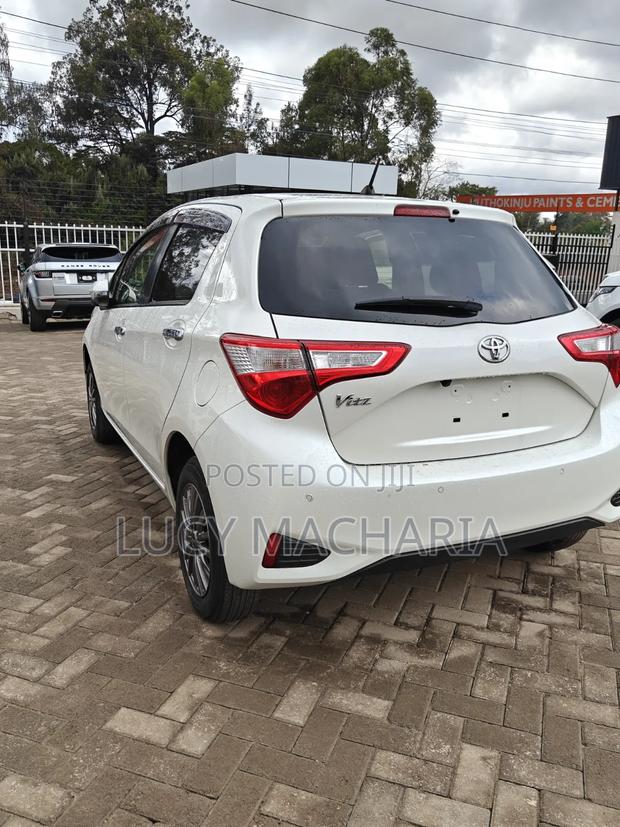 Toyota Vitz 2019 Pearl