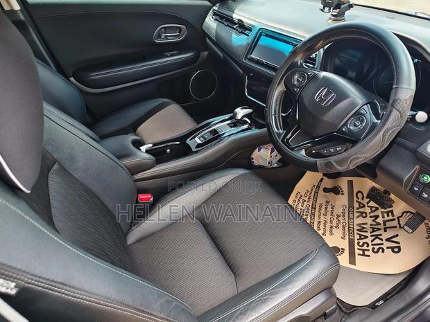 Honda Vezel 2018 Black