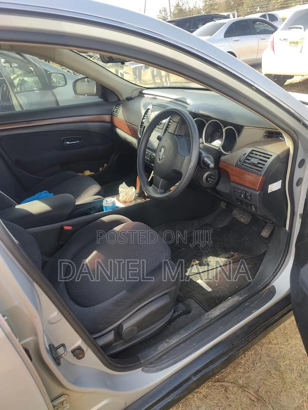 Nissan Sylphy 2010 Silver
