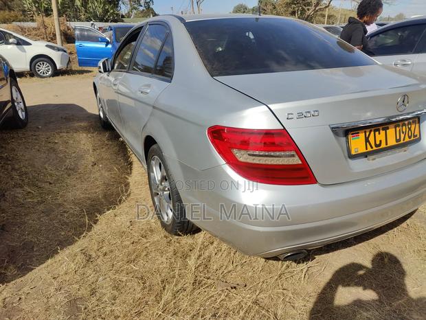 Mercedes-Benz C200 2012 Silver