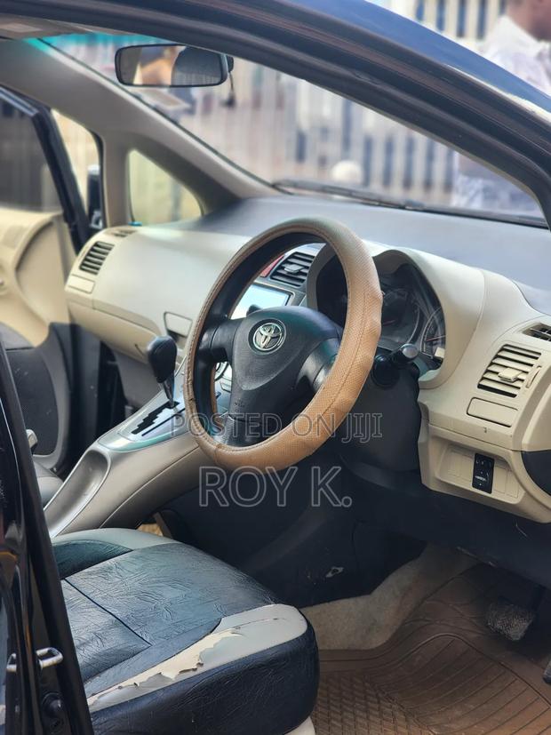 Toyota Auris 2008 Black