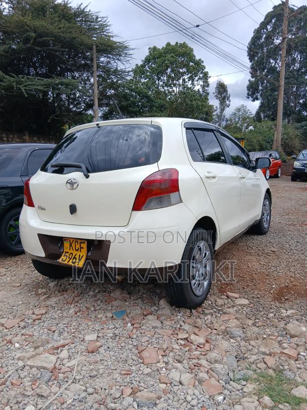 Toyota Vitz 2008 White