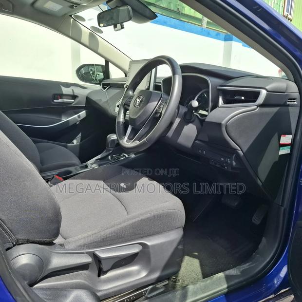 Toyota Corolla Hatchback 2019 Blue