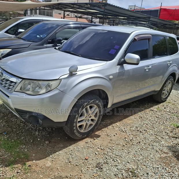 Subaru Forester 2012 Silver