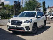 Subaru Forester Premium AWD 2019 White for sale