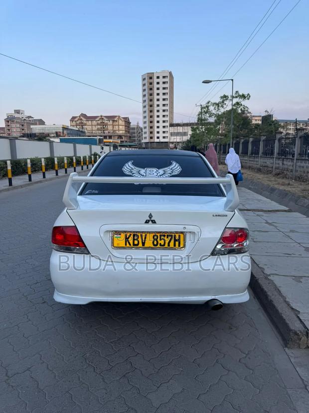 Mitsubishi Lancer 2006 White