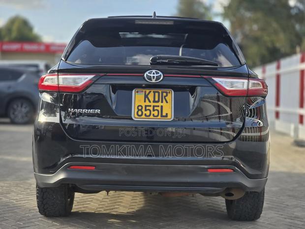 Toyota Harrier 2018 Black