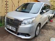Toyota Noah 1.8 FWD Hybrid (7 seater) 2014 Silver for sale
