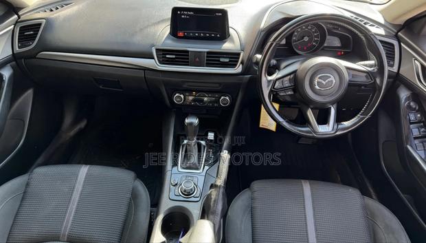 Mazda Axela 2017 White