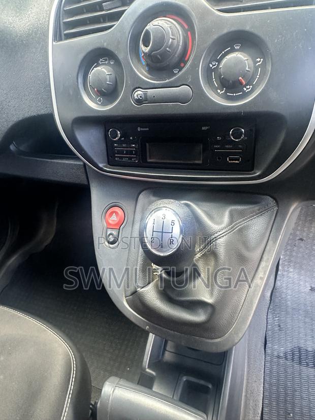 Renault Kangoo 2015 White