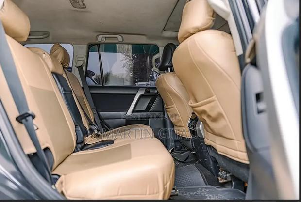 Toyota Land Cruiser 2015 Black