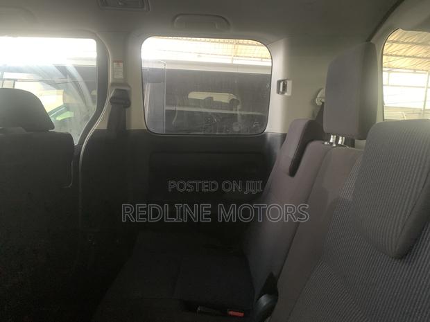Toyota Voxy X 2WD 7-Seater 2019 Pearl