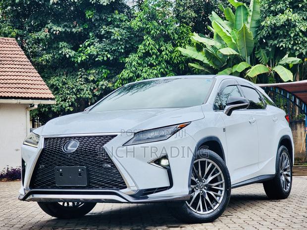 Lexus RX 300 4WD 2019 White