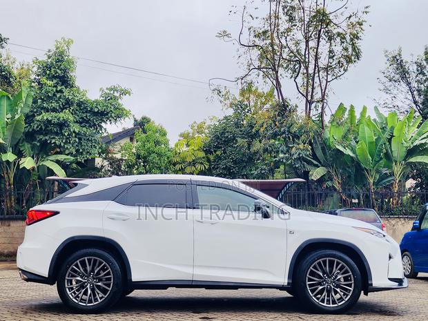 Lexus RX 300 4WD 2019 White