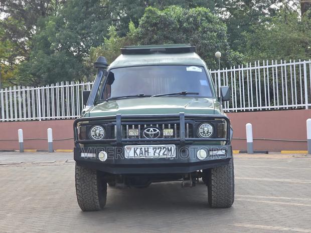 Toyota Land Cruiser 1999 Burgundy