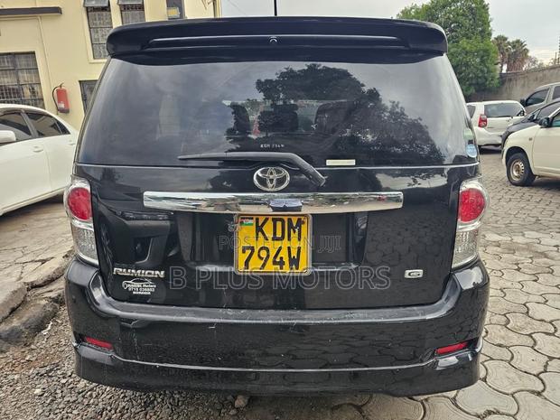 Toyota Corolla Rumion 2015 Black