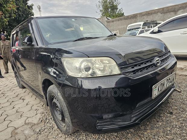 Toyota Corolla Rumion 2015 Black