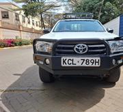 Toyota Hilux 2017 White for sale