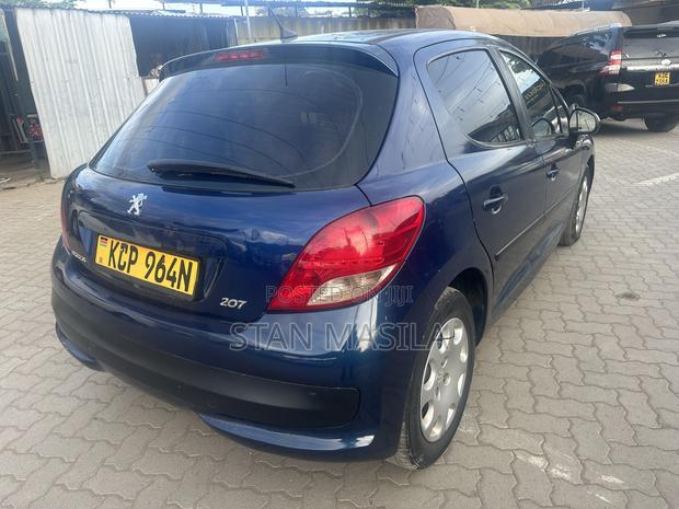 Peugeot 207 2012 Blue