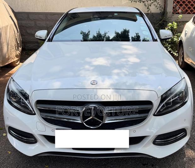Mercedes-Benz C180 2014 White