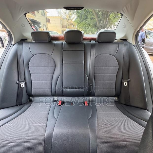 Mercedes-Benz C180 2014 White