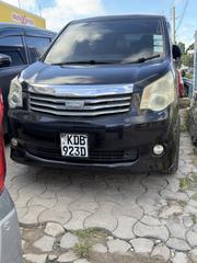 Toyota Noah 2.0 FWD (8 Seater) 2014 Black for sale