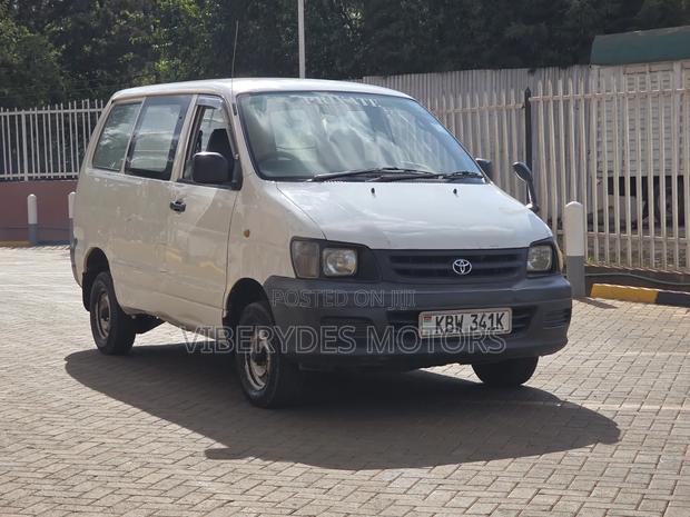 Toyota TownAce 2006 White