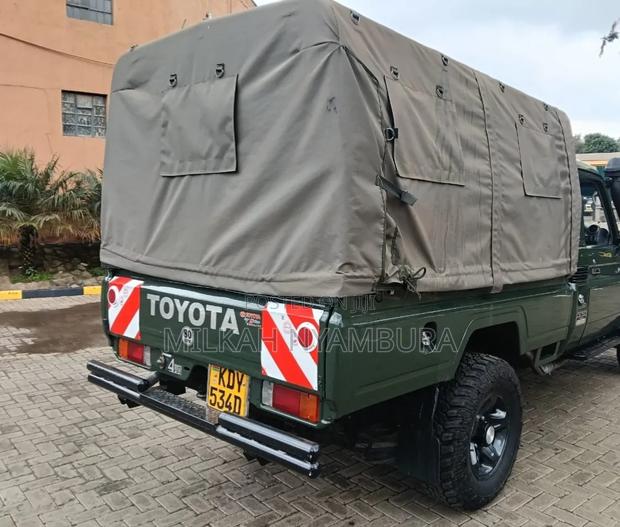 Toyota Land Cruiser 2018 Green