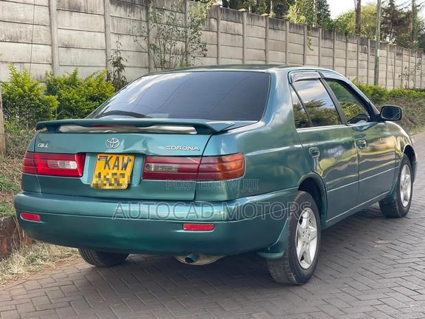 Toyota Premio 2001 Green