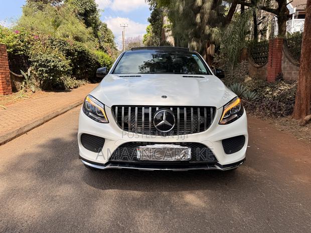 Mercedes-Benz GLE-Class GLE 350d 4MATIC 2017 White