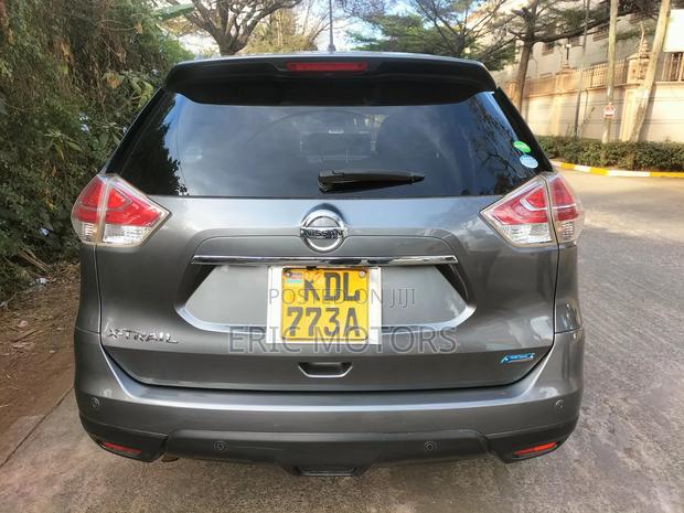 Nissan X-Trail 2015 Gray