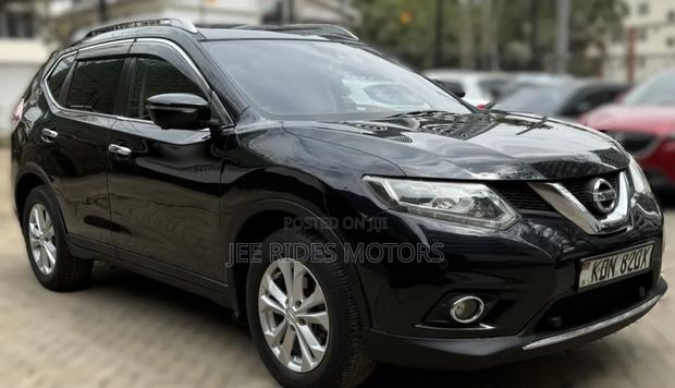 Nissan X-Trail 2016 Matt Black
